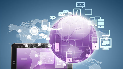 网球赛场上的对决，挑战与激情并存