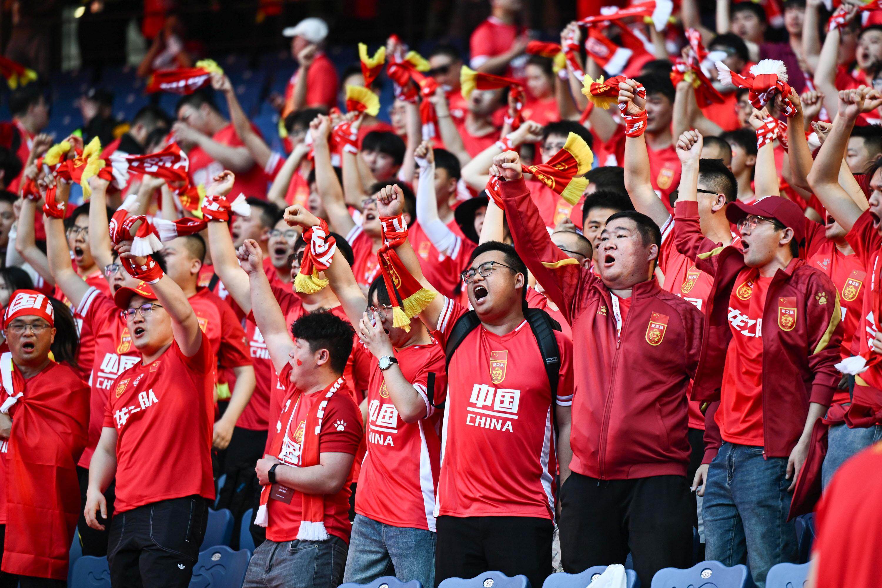 国内足球盛事中一场令人热血沸腾的比赛即将上演的简单介绍