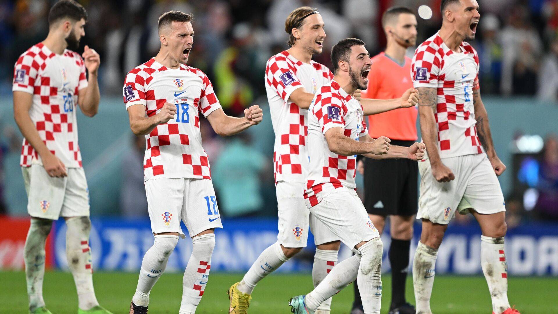 克罗地亚国家队艰难晋级，欧预赛前路坎坷的简单介绍