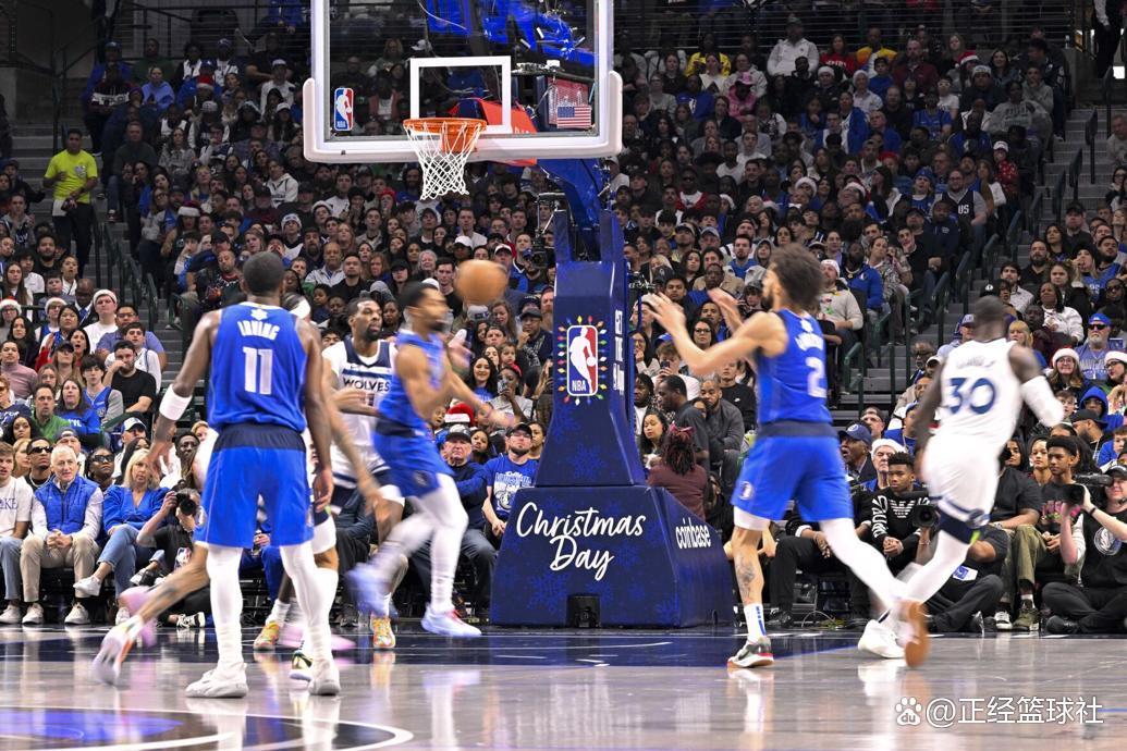 瓦伦西亚客场惊险逆转，豪取三分