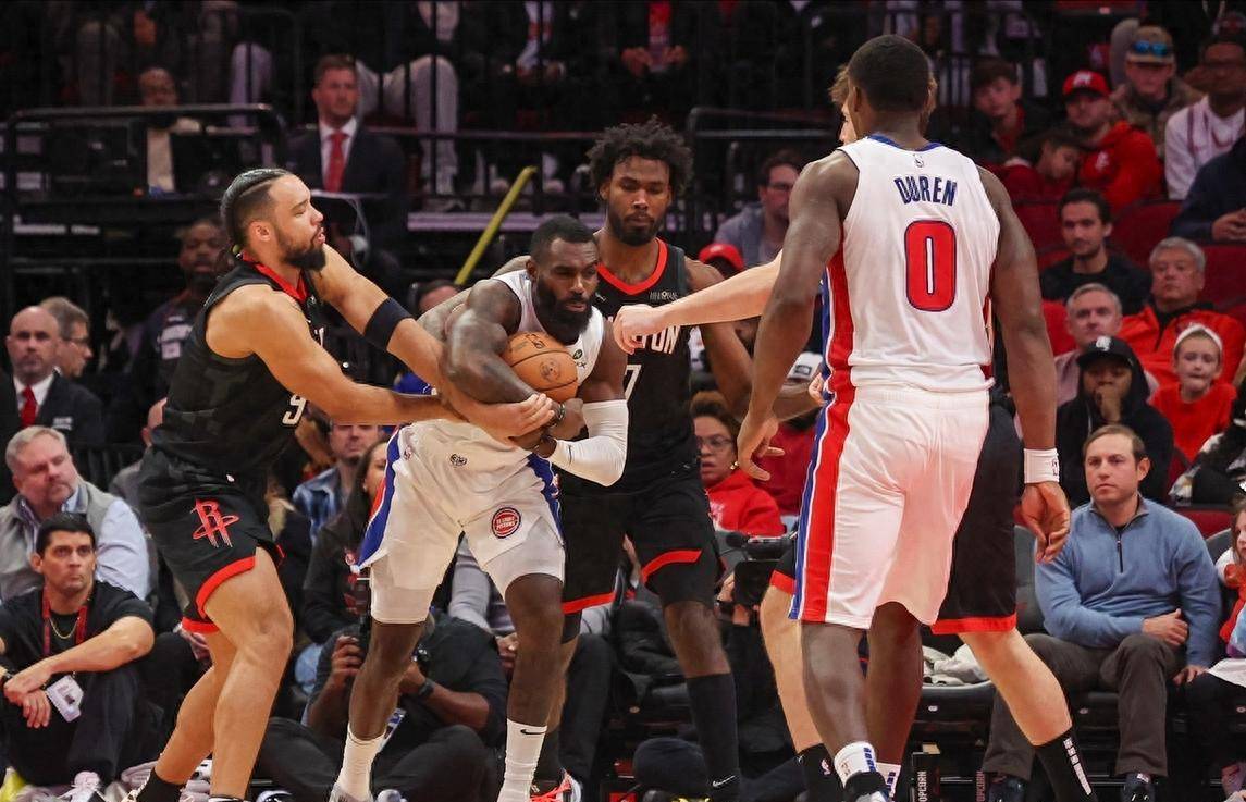 火箭队整体表现不济连续负于对手