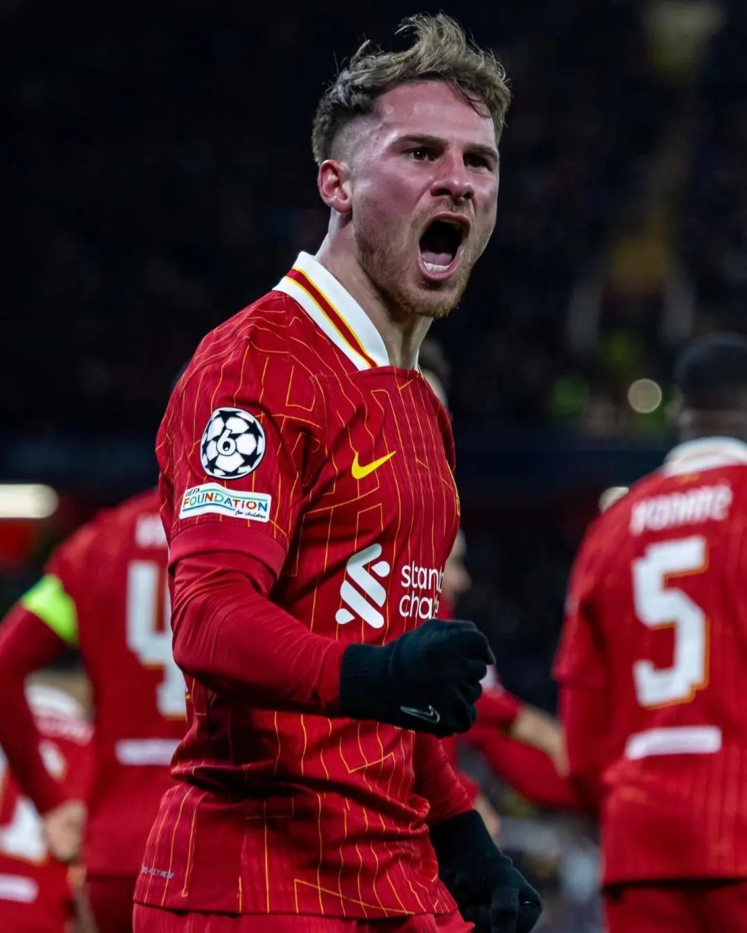 米兰体育亚洲官网-利物浦保持一骑绝尘，夺冠机会不容小觑