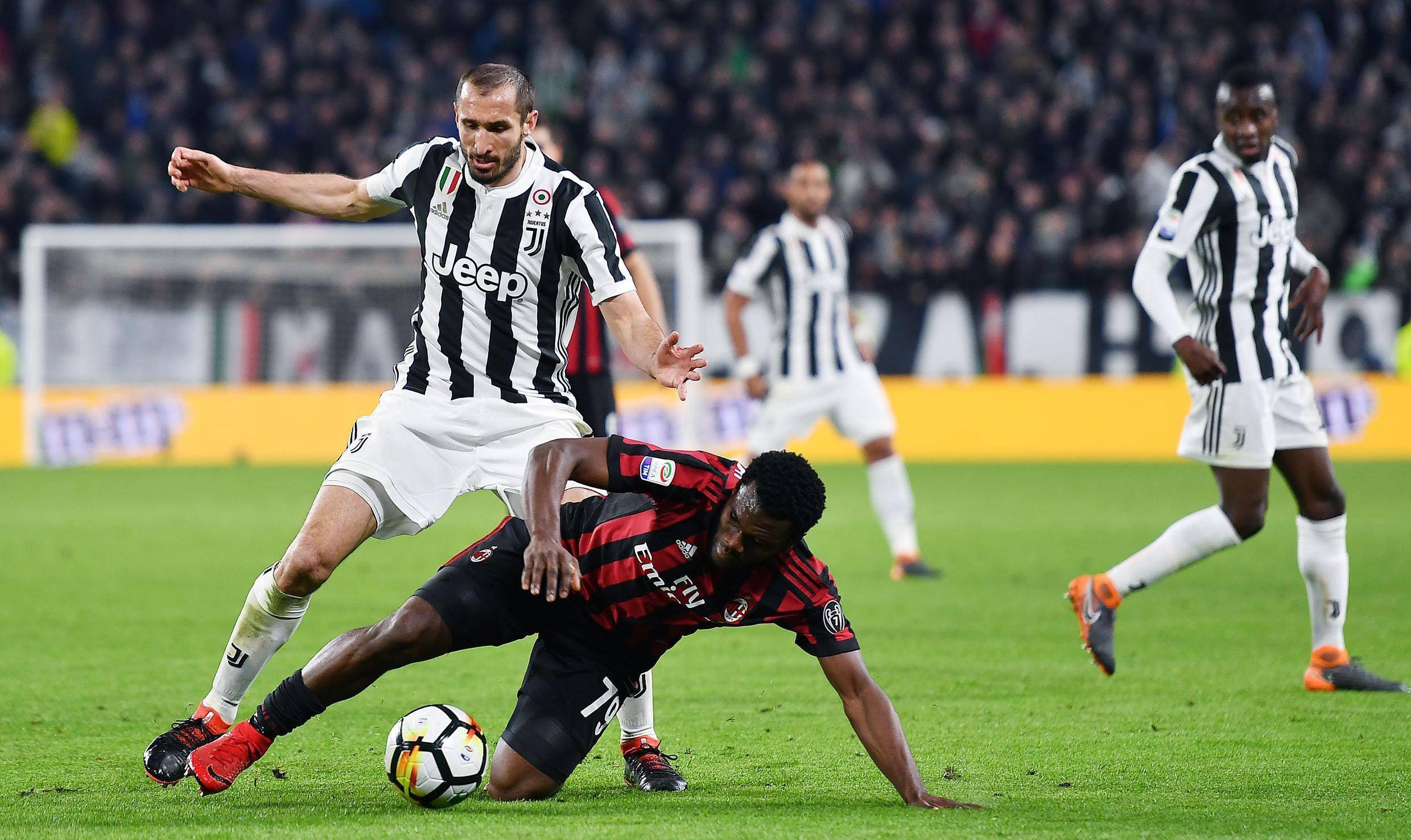 米兰体育直播-关于意大利杯8强战：尤文图斯2比1战胜罗马，半决赛将对阵AC米兰的信息