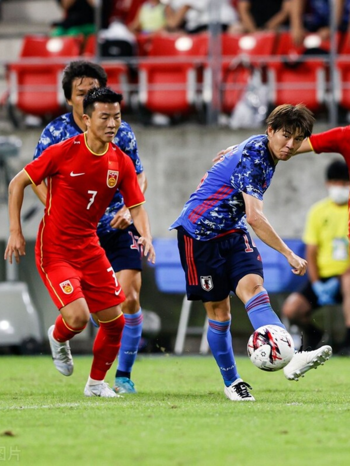 米兰体育vip注册-胡梅尔斯备受期待，球队士气高涨