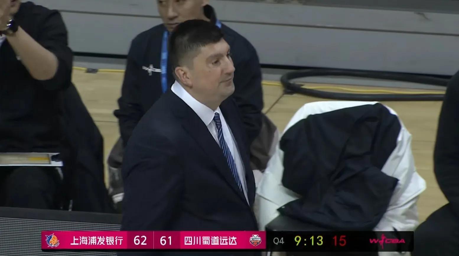 米兰体育地址-球队战术调整得当，取得连胜的简单介绍