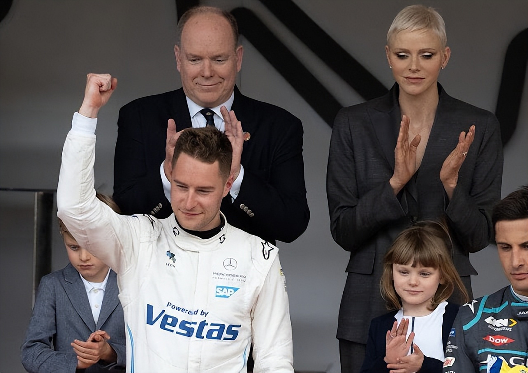 摩纳哥队员伤愈复出迎来好消息 摩纳哥队员伤愈复出迎来好消息