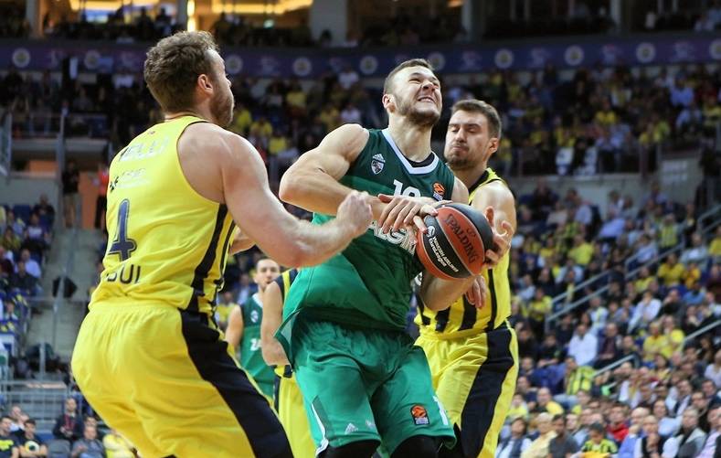 米兰体育官方-包含甘冈队在比赛中遭遇困难，最终险胜对手的词条