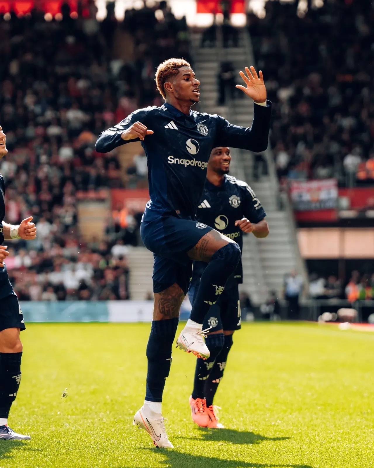 南安普顿球员关键进球，帮助球队获胜