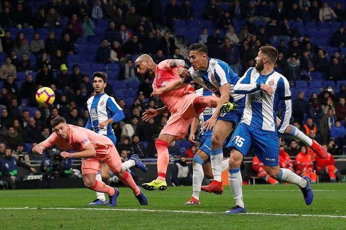 传统豪门再战西甲舞台,球迷期待已久的豪门对决 传统豪门再战西甲舞台,球迷期待已久的豪门对决