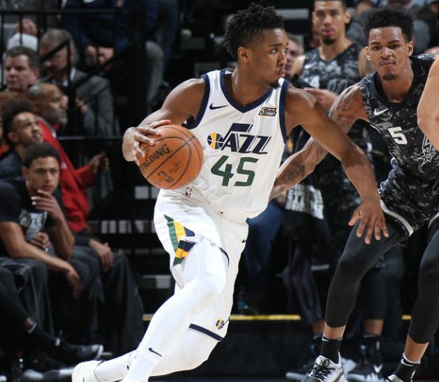 爵士擒下马刺,戈贝尔关键封盖确保胜利 爵士擒下马刺,戈贝尔关键封盖确保胜利