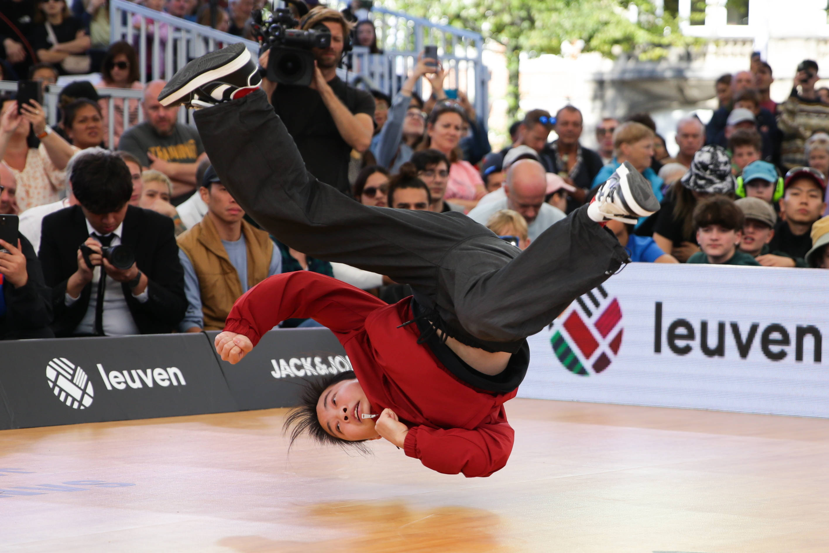 摩洛哥女子拳击选手实现历史突破